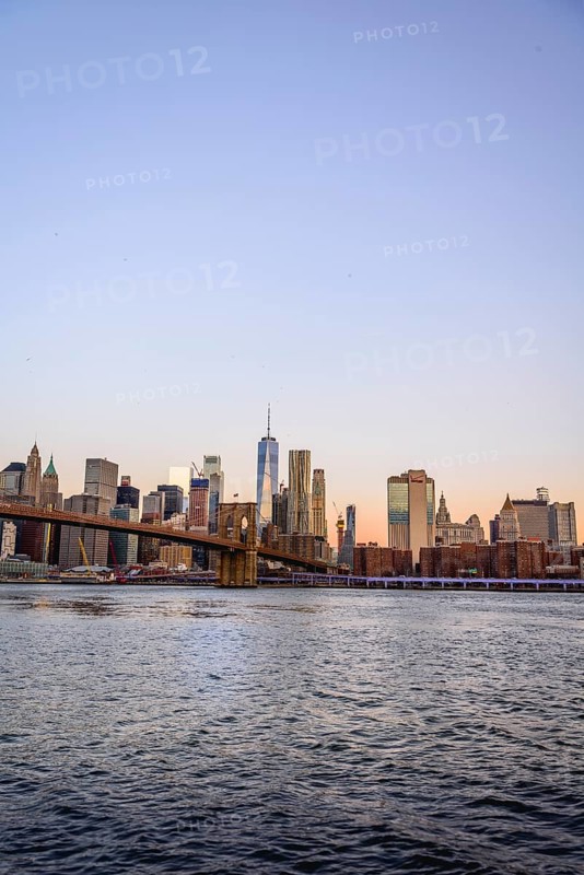 Brooklyn Bridge at sunrise