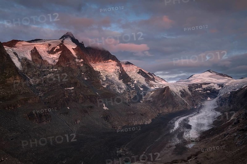 View from Kaiser Franz Josefs Hohe on Pasterze