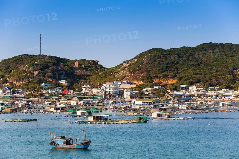View to Binh Houng Island