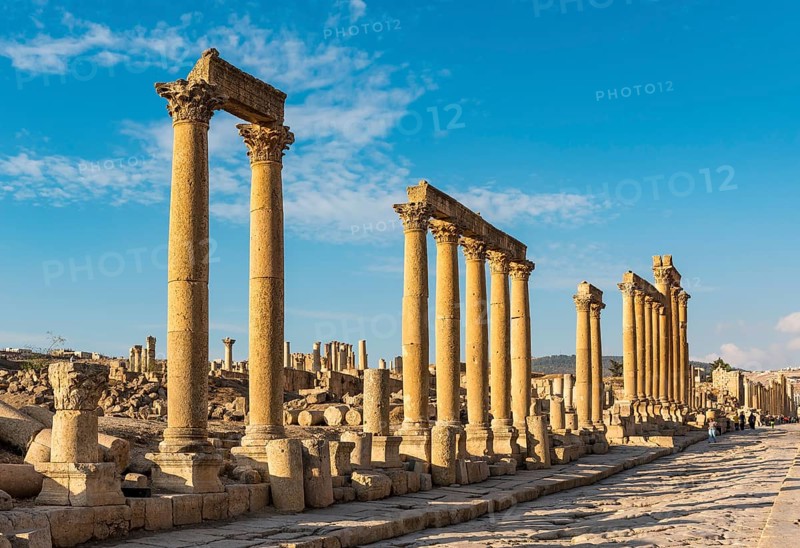South section of Cardo Maximus street