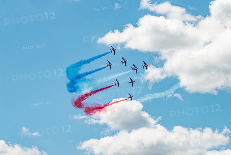 Aerobatics with French flag