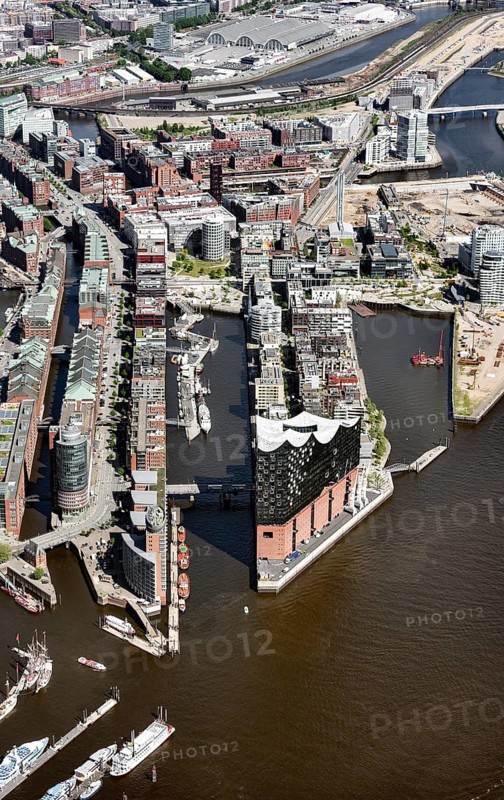 Speicherstadt and Hafencity