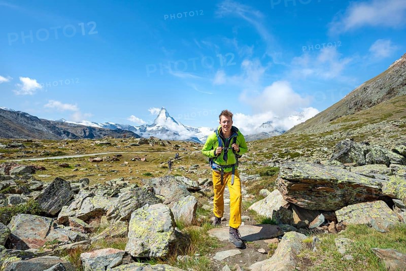 Hiker on 5 lakes Hiking trail