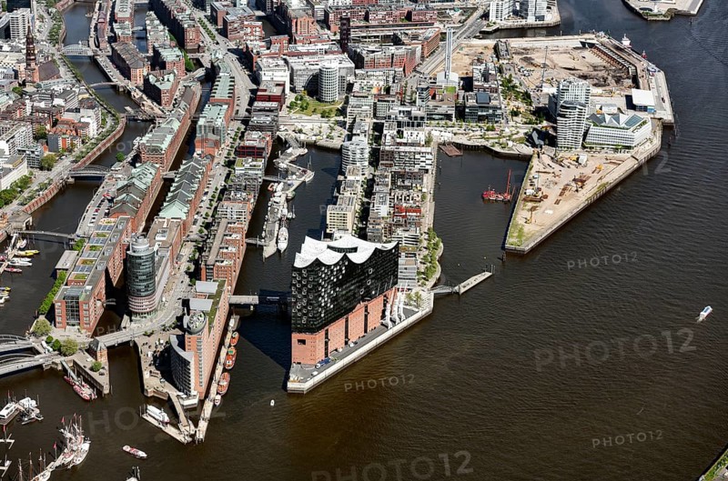 Speicherstadt and Hafencity