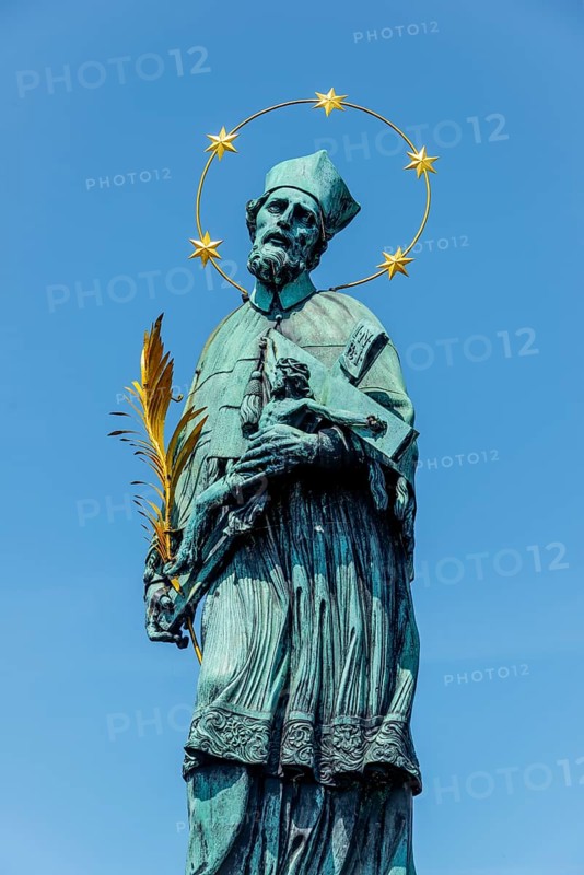 Statue