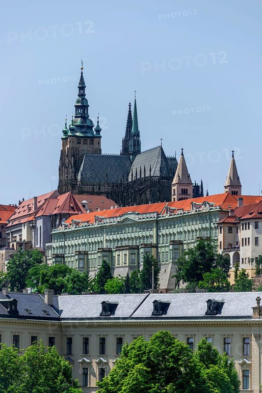 St Vitus Cathedral with Prague Castle