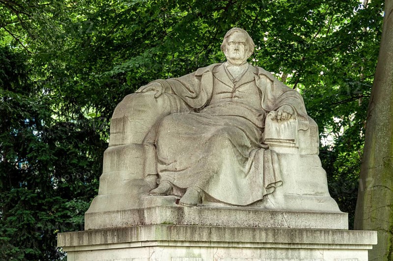 Monument to Richard Wagner by Heinrich Wadere