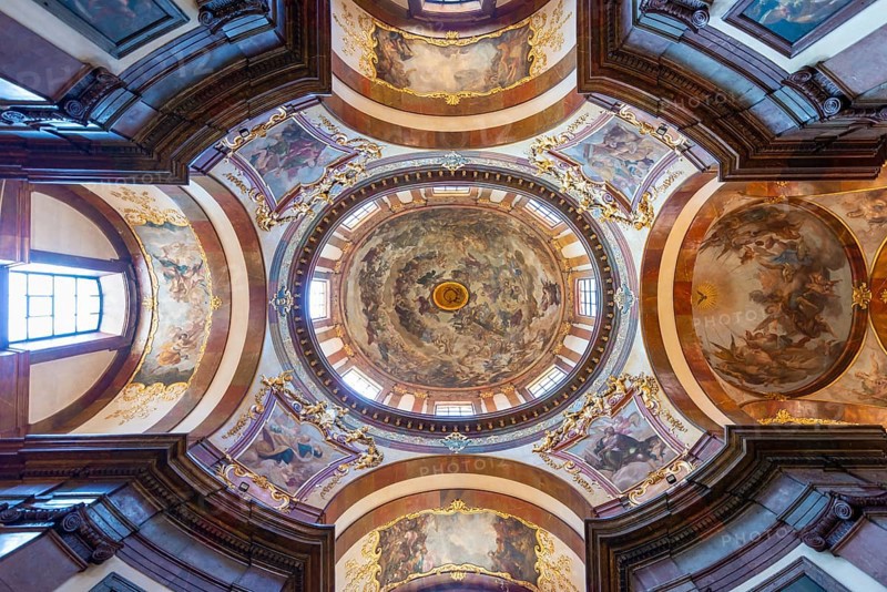 Dome with frescoes