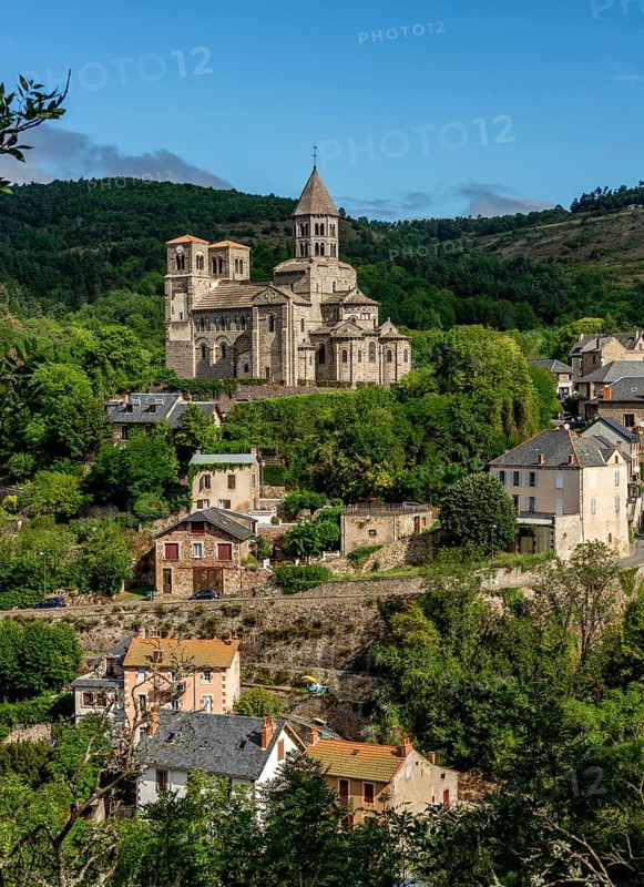 View with romanesque church of Saint-Nectaire