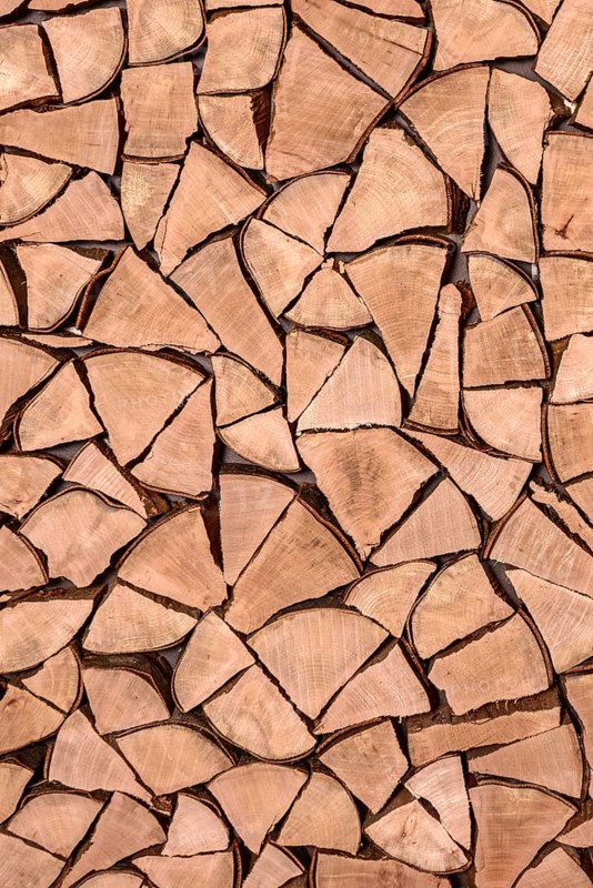 Split firewood as wall cladding