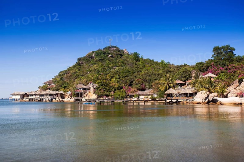 Small bungalow resort Ngoc Suong
