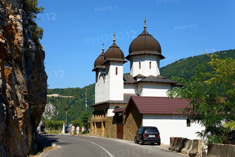 Mraconia Monastery