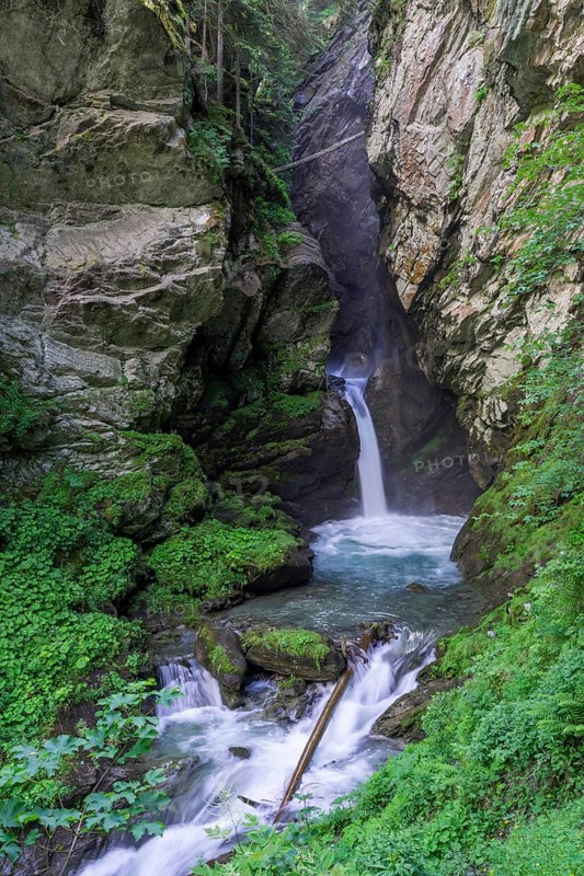 Waterfall Caldaia d'Otro