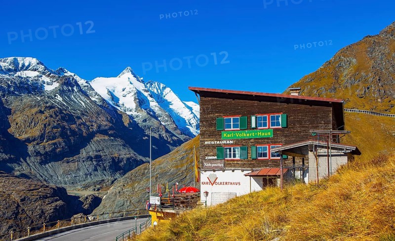 Restaurant Karl Volkert Haus with view to the Grossglockner
