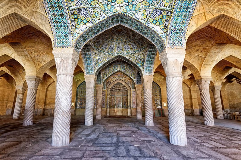 Shabestan pillars in the prayer hall