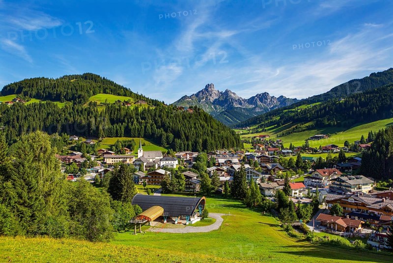 Filzmoos with mountain peak Bischofsmuetze