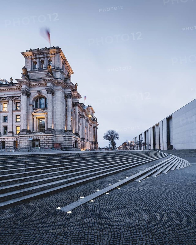 Reichstag and government district