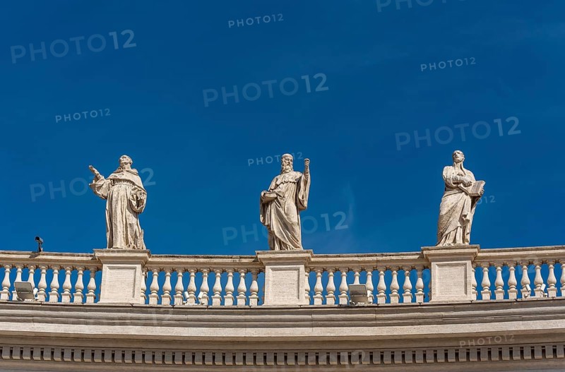 Statues of Saints Bernard