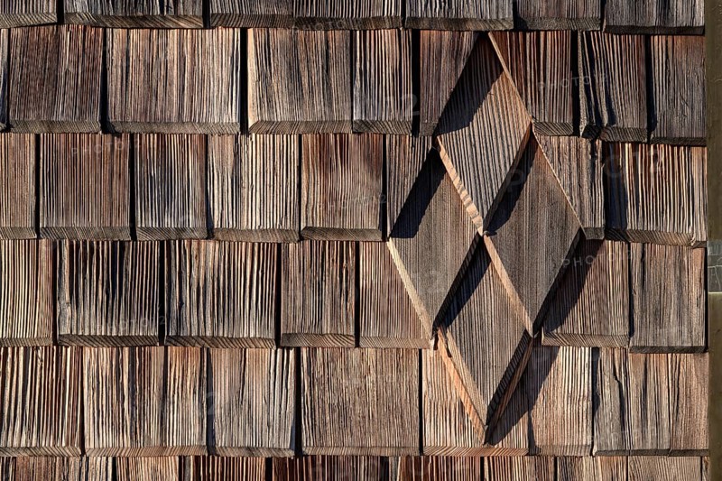 Wood shingles