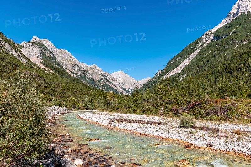 View of the Karwendel valley with mountain peaks