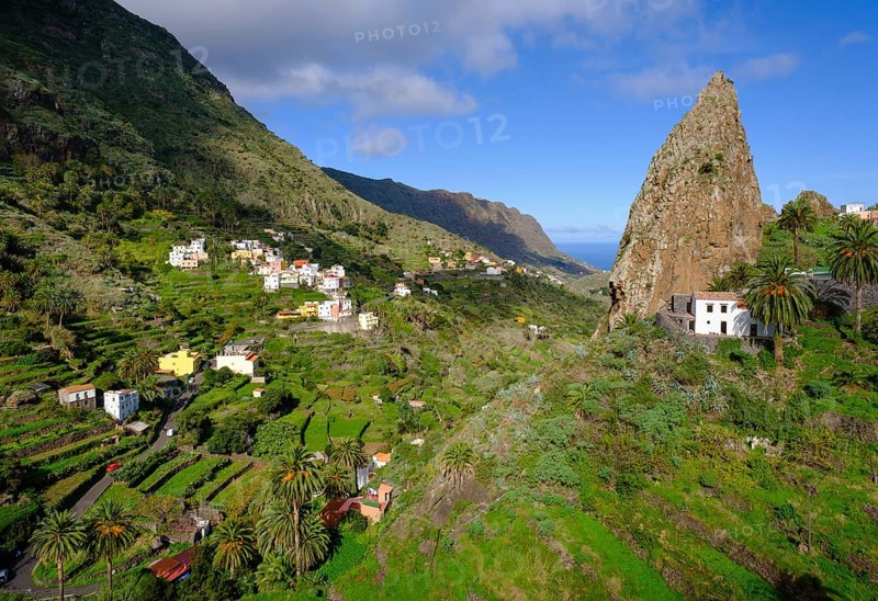 Barranco del Cedro with Roque Pedro