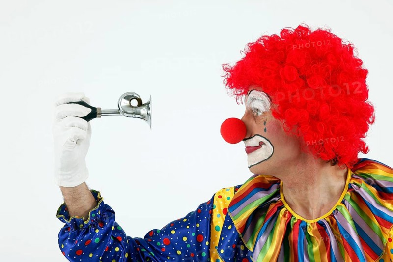 Clown honks his horn
