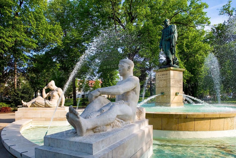 Bruat fountain in the park of the Champ de Mars
