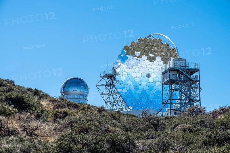 Reflecting telescope