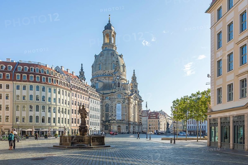 Juedenhof with Peace Fountain