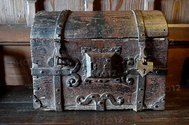 Medieval chest