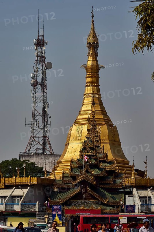 Mobile phone mast and Sule Pagoda