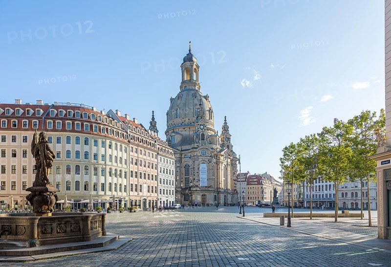 Juedenhof with Peace Fountain