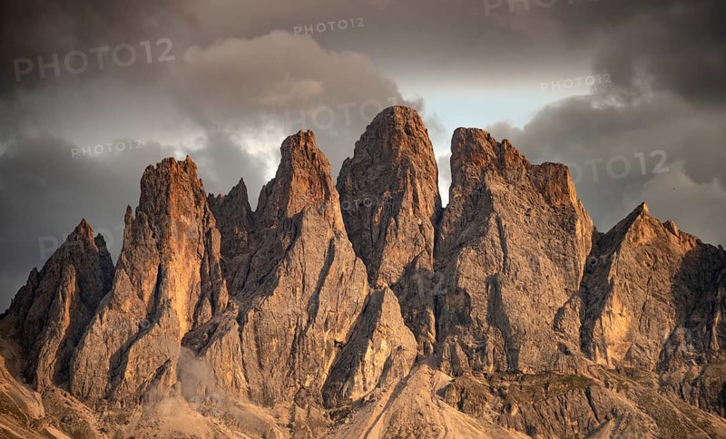 Mountain peaks of the Geisler group at sunset