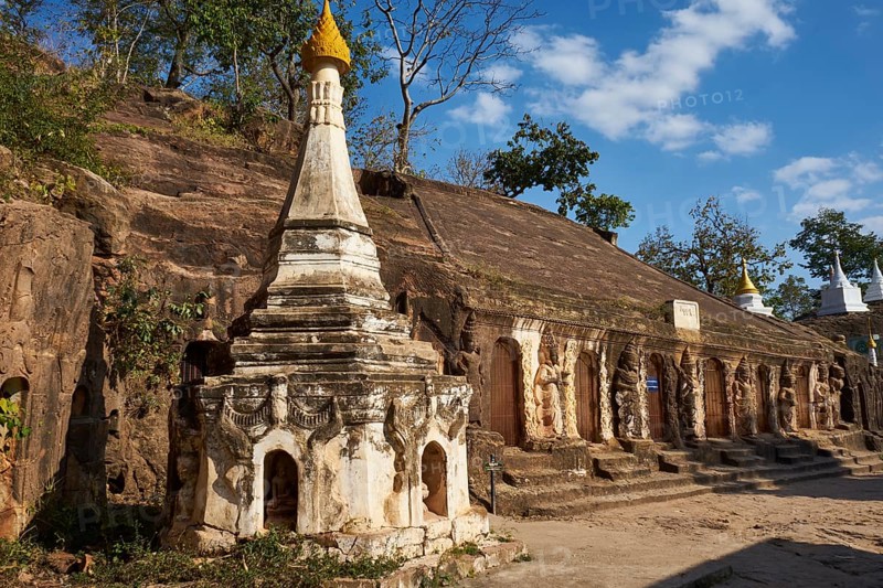 Sandstone caves of Hpo Win Daung
