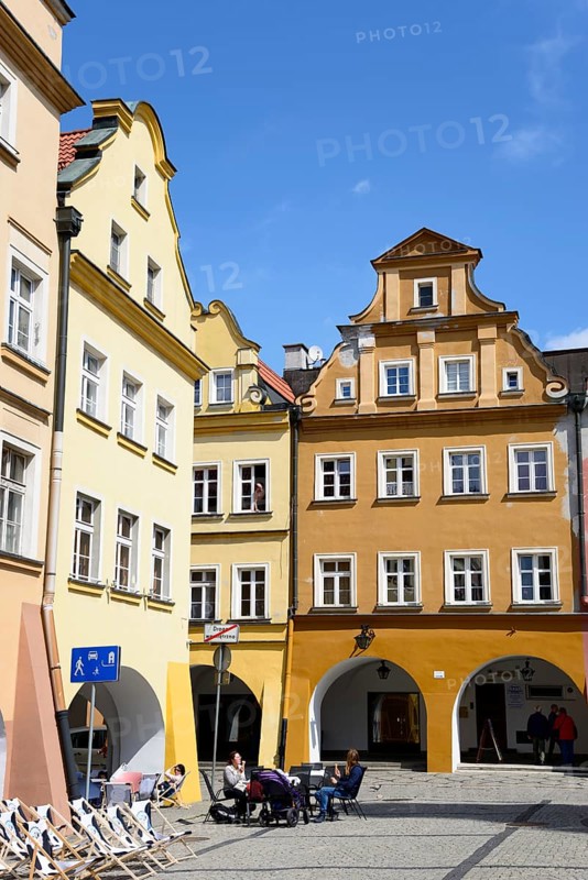 Bower houses on the town hall square