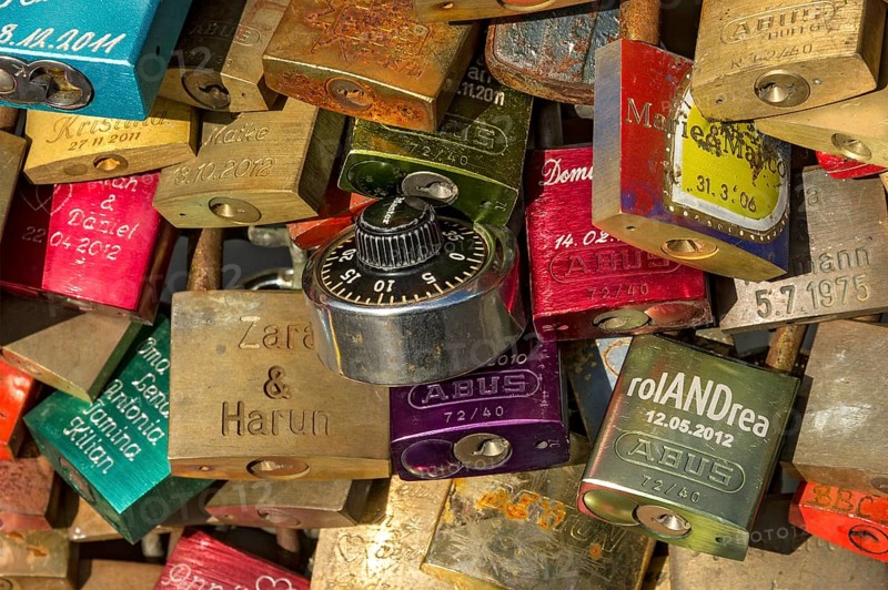 Love locks