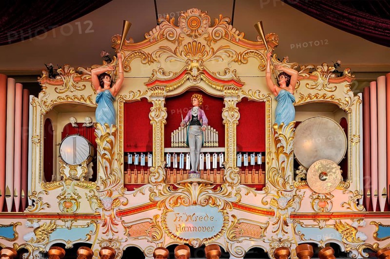 Old Fritz Wrede carousel organ with conductor as figure