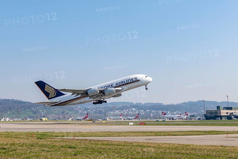 Singapore Airlines' Airbus A380-800 takes off from Zurich Airport