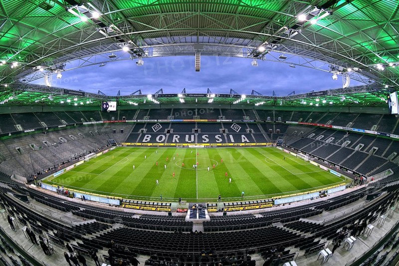 First ghost game in front of empty ranks in the Bundesliga due to the Corona crisis