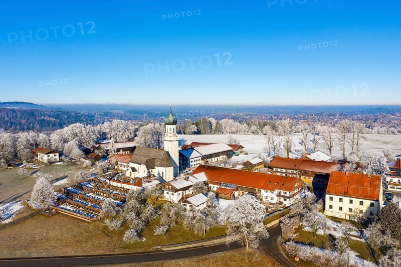 Village Gaissach in winter
