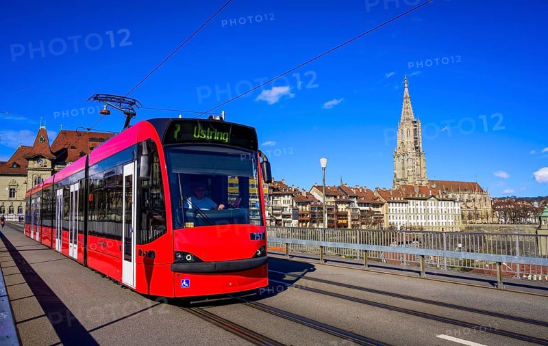 Red tram