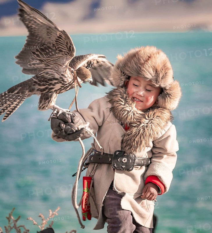Mongolian falcon hunter