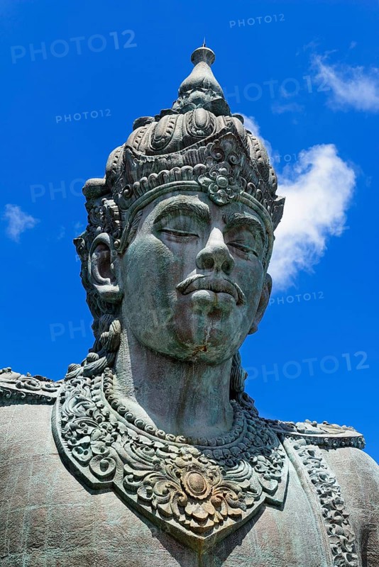 Vishnu statue on the Vishnu Plaza
