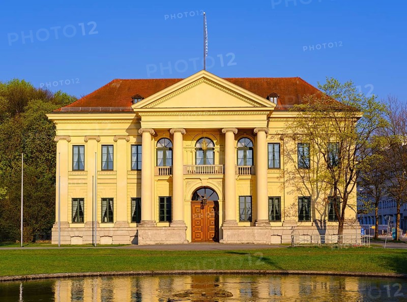 Prinz-Carl-Palais