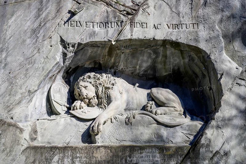 Lion Monument