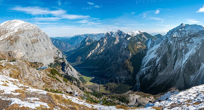 View of the Falzthurntal from the top of the Hahnenkamplspitze