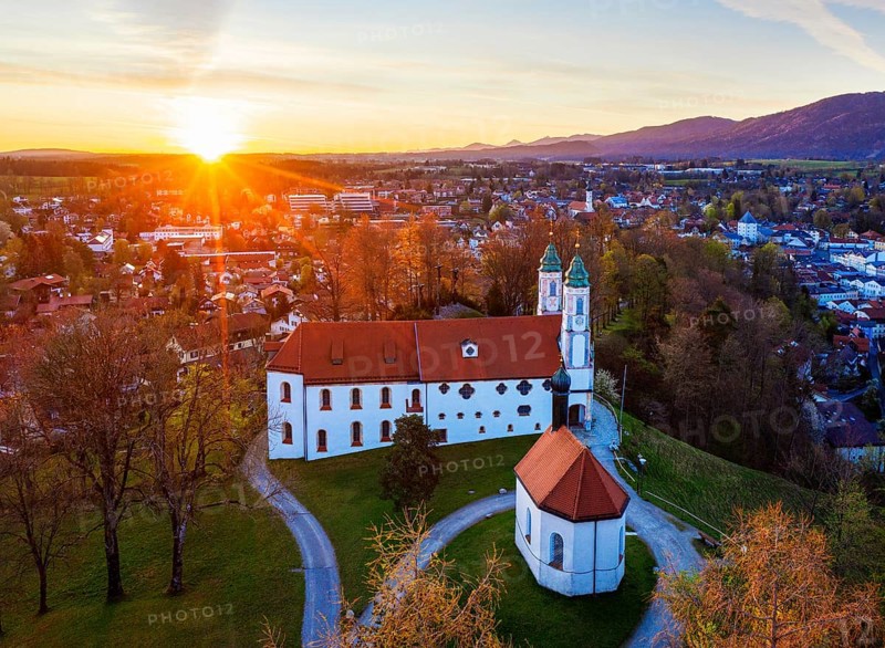 St. Cross Church and Leonhardic Chapel at sunrise