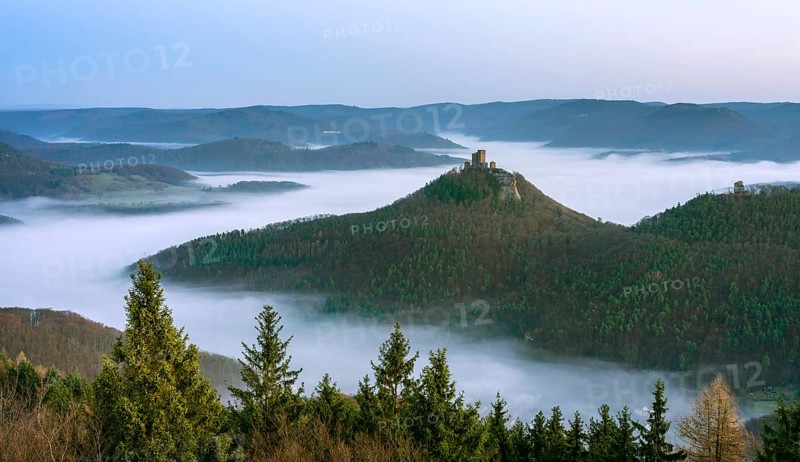 View from the Rehberg Tower to Trifels Castle and Anebos Castle