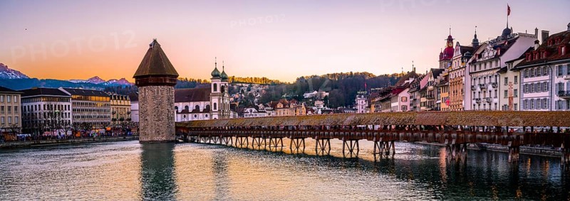 View over the river Reuss to the Chapel Bridge