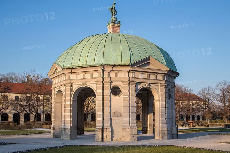The temple of Diana at the Hofgarten